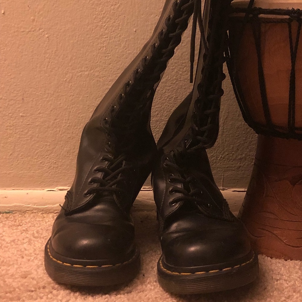 20 eye Dr Martens